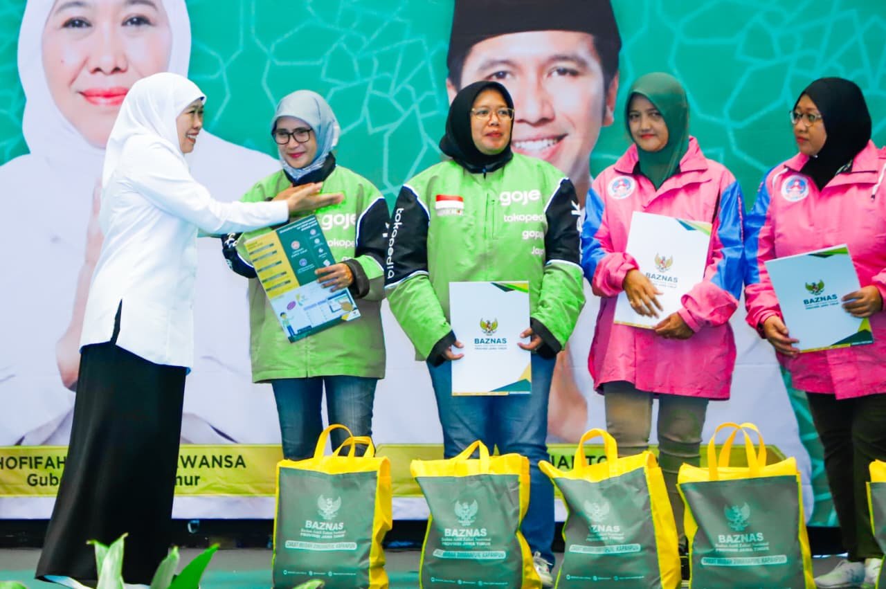 Sambut Ramadan, Gubernur Berbagi Kebahagiaan Bersama Bunda Ojol