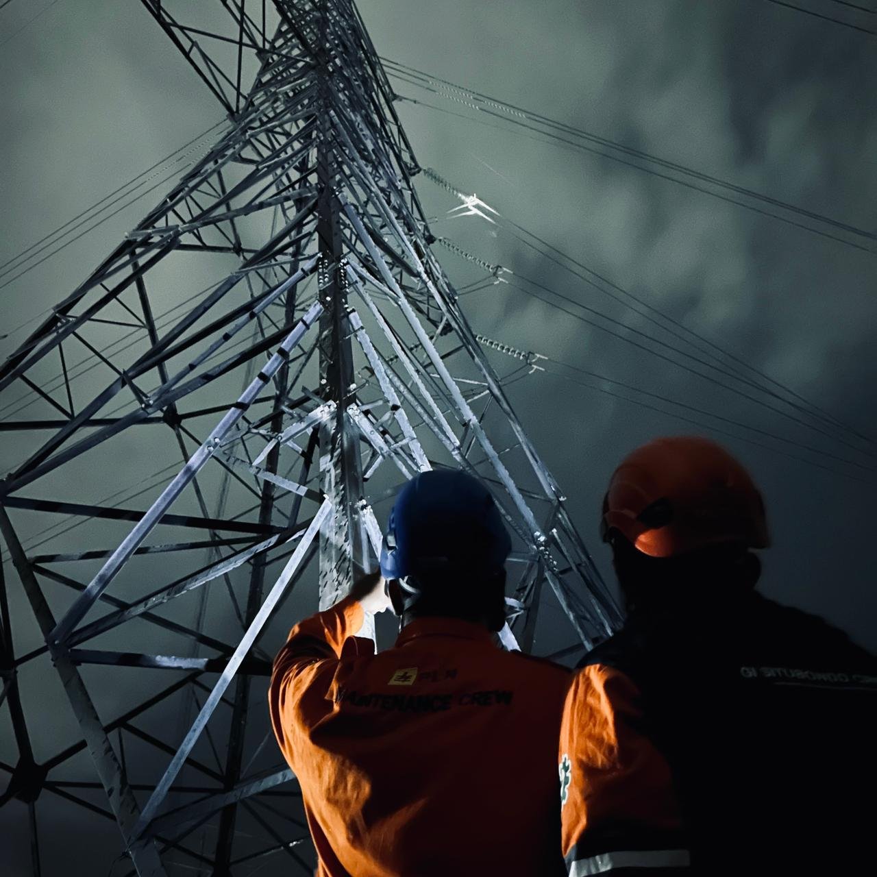 Cuaca Ekstrem Ganggu Transmisi Jawa–Bali, PLN Pastikan Listrik Bali Tak Ada Pemadaman Bergilir