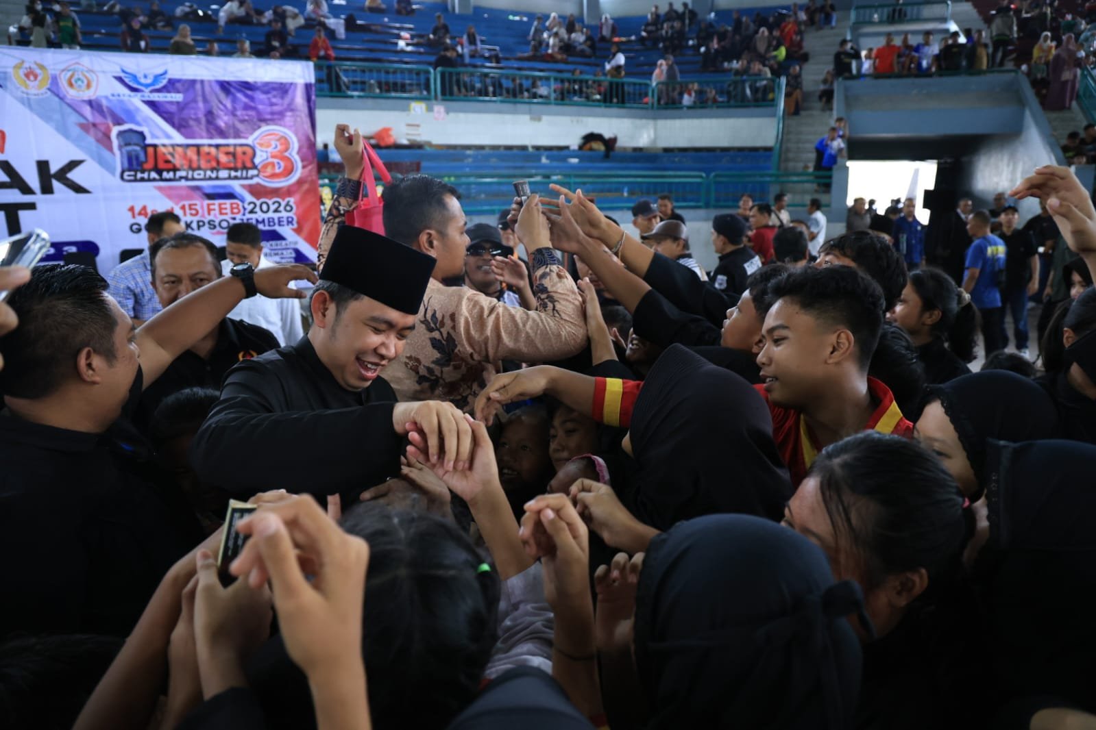 Pencak Silat Jember Championship 3 Digelar Gus Fawait Siapkan Beasiswa Pendidikan bagi Atlet Berprestasi
