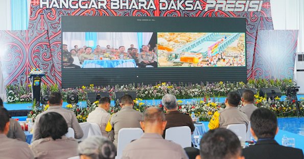 Percepat Pemulihan Akses, Kapolri Pantau Pembangunan Jembatan Bailey di Sumbar