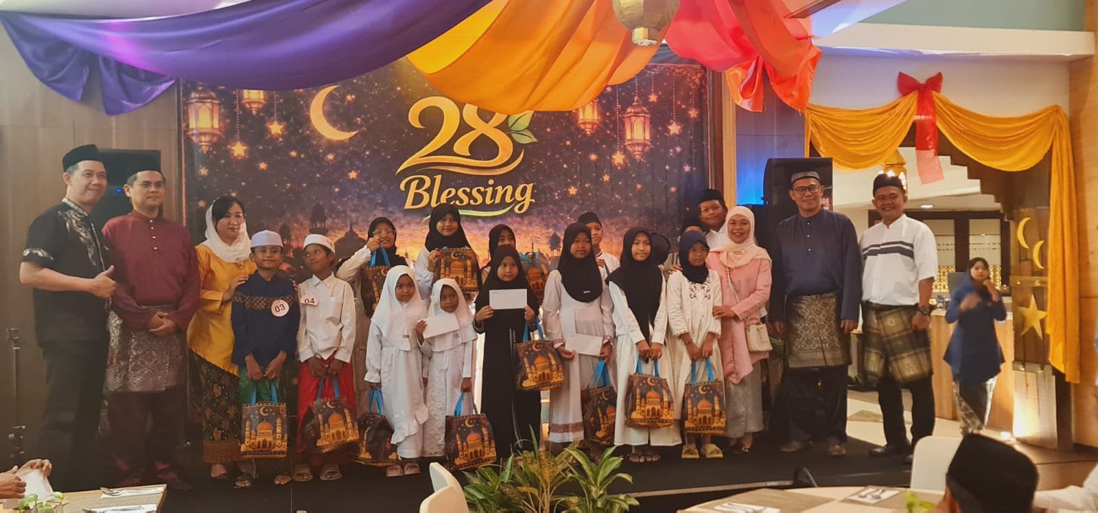 Blessing-28, Rangkaian Perayaan 28 Tahun Hotel Santika Pandegiling Surabaya