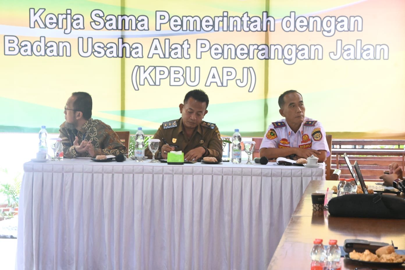 Pemkab Madiun Lakukan Kerjasama Dengan Badan Usaha Alat Penerangan Jalan (KPBU APJ)