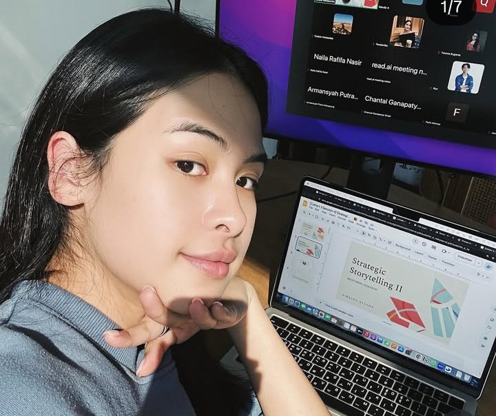 Viral “Cukup Aku Yang WNI”, Berikut Deretan Artis Penerima Beasiswa LPDP