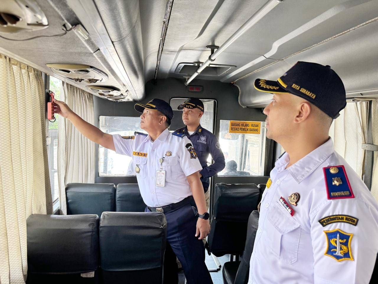 Pengawasan Angkutan Lebaran 2026 Diperketat, Dishub Surabaya Lakukan Ramp Check Bus