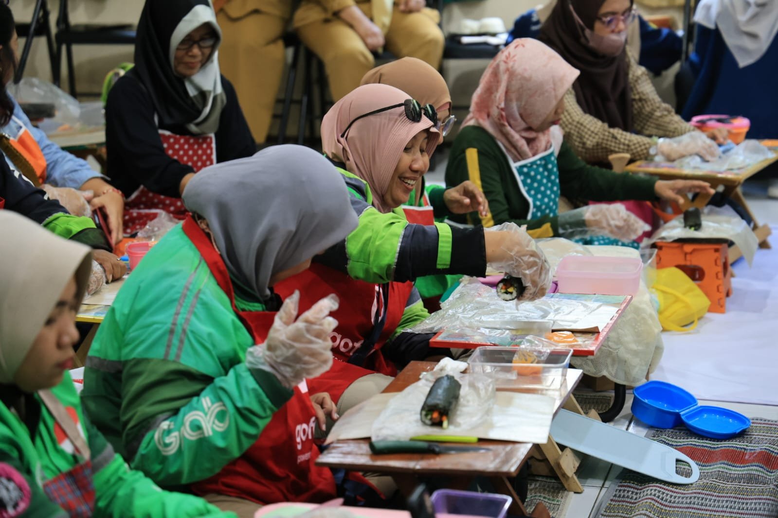 Maksimalkan Program Prioritas Cinta Kelompok Rentan Dinsos PPPA Jember Bekali Puluhan Perempuan Keterampilan Kuliner Lintas Negara