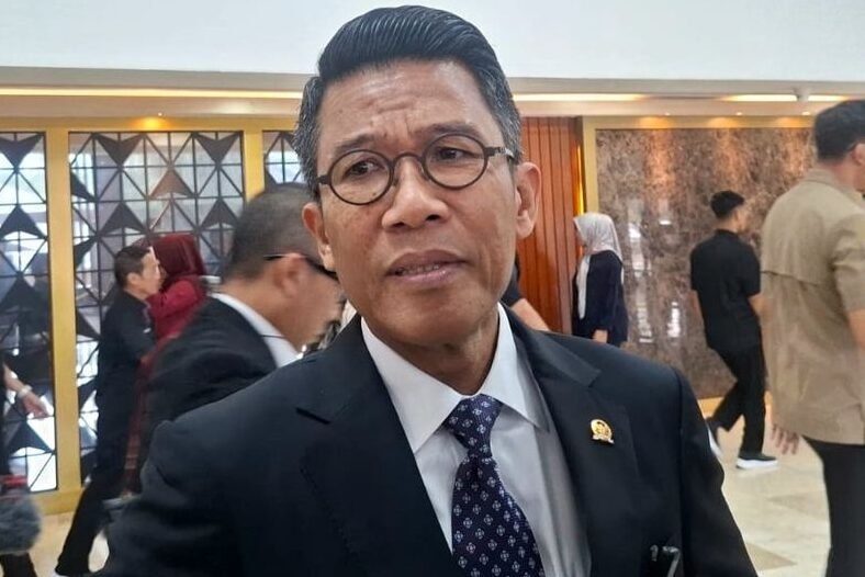 Opsi Terakhir, Ketua Komisi XI DPR Minta Pemerintahan Tak Buru-buru Naikan Harga BBM Subsidi