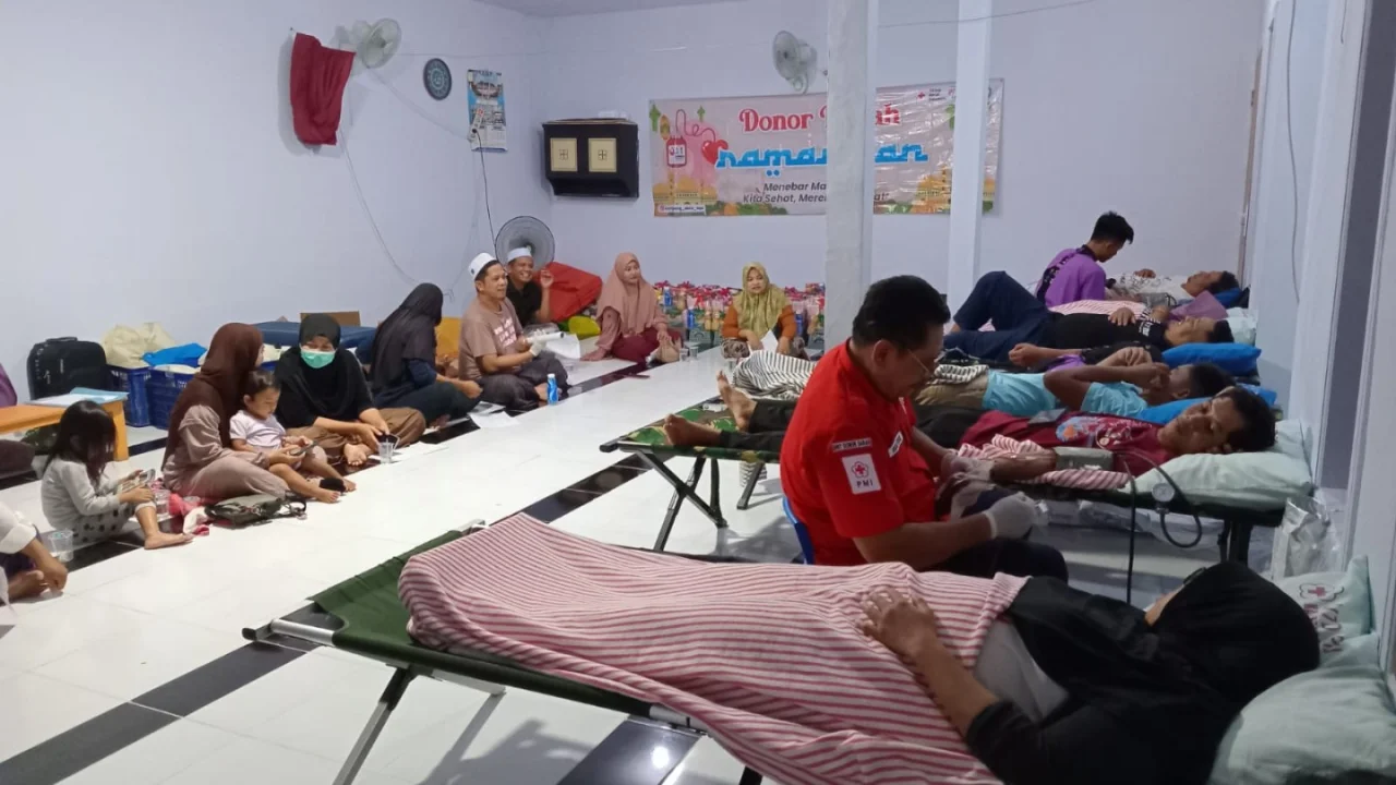Semangat Berbagi Ramadan, 34 Kantong Darah Terkumpul di Kebonagung Probolinggo