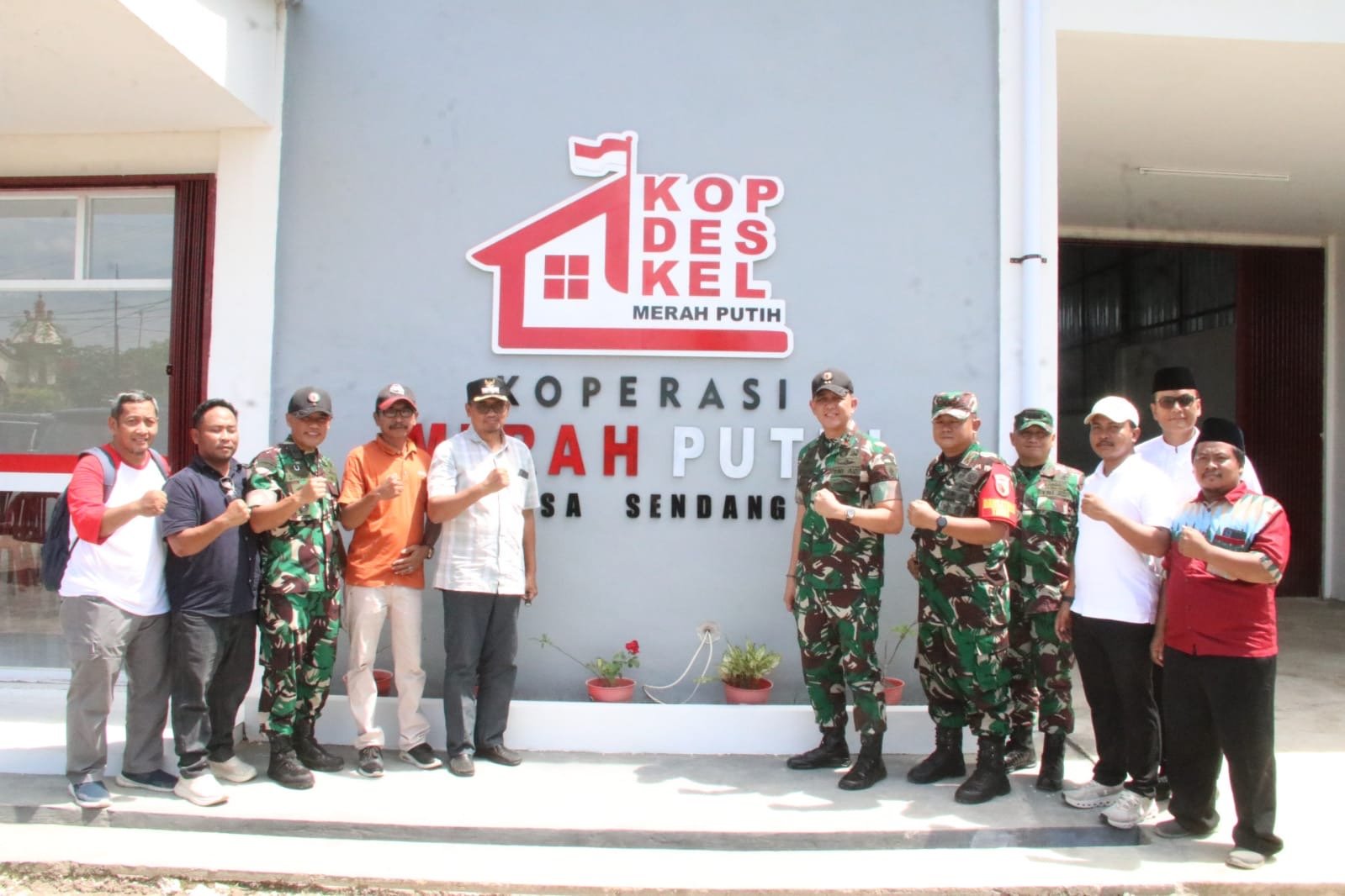 Pangdam V/Brawijaya, Mayjen TNI Rudy Saladin, M.A, Kunjungi Kabupaten Sumenep, Mengapresiasi Kinerja Sekaligus Tekankan Percepatan Pembangunan KDKMP di Wilayah Sumenep