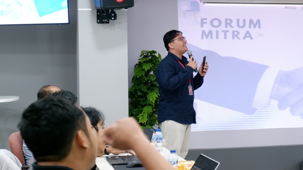 Berani Melangkah ke Industri Digital, Mahasiswa Ilmu Hukum UNEJ Raih Top 10 Digistar Class Intern PT Telkom Indonesia