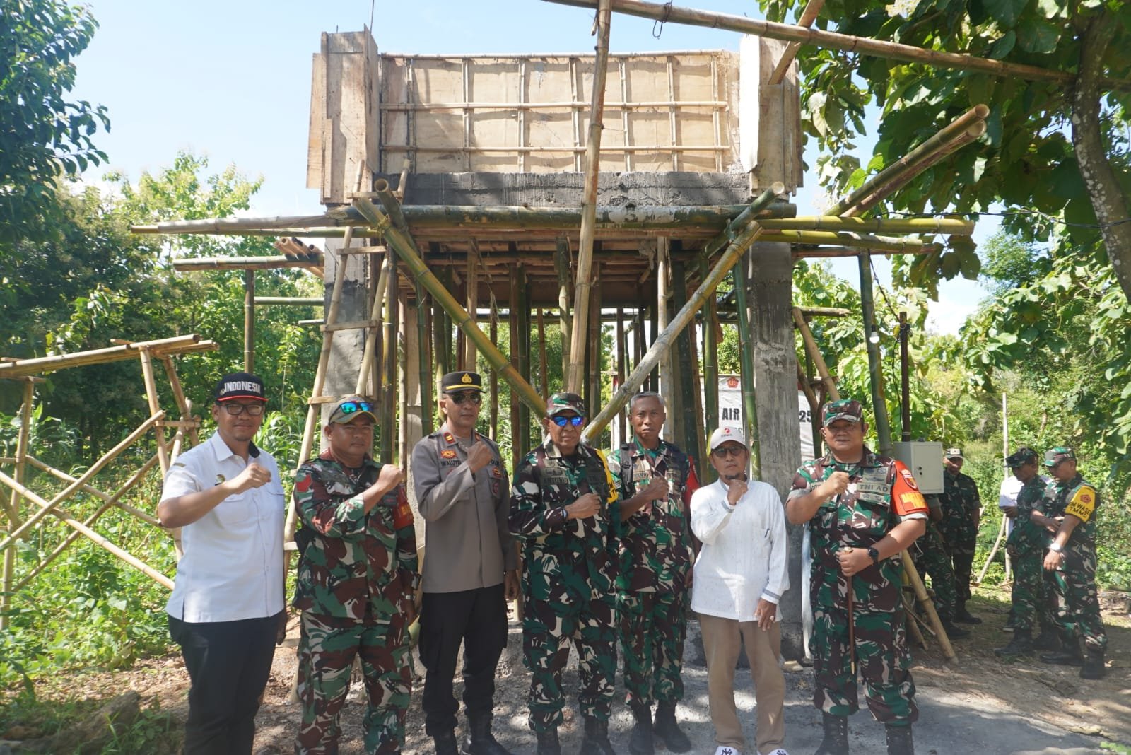 Tim Wasev TMMD 127 Tinjau Sumur Bor di Talango, 1.332 KK Kini Nikmati Air Bersih