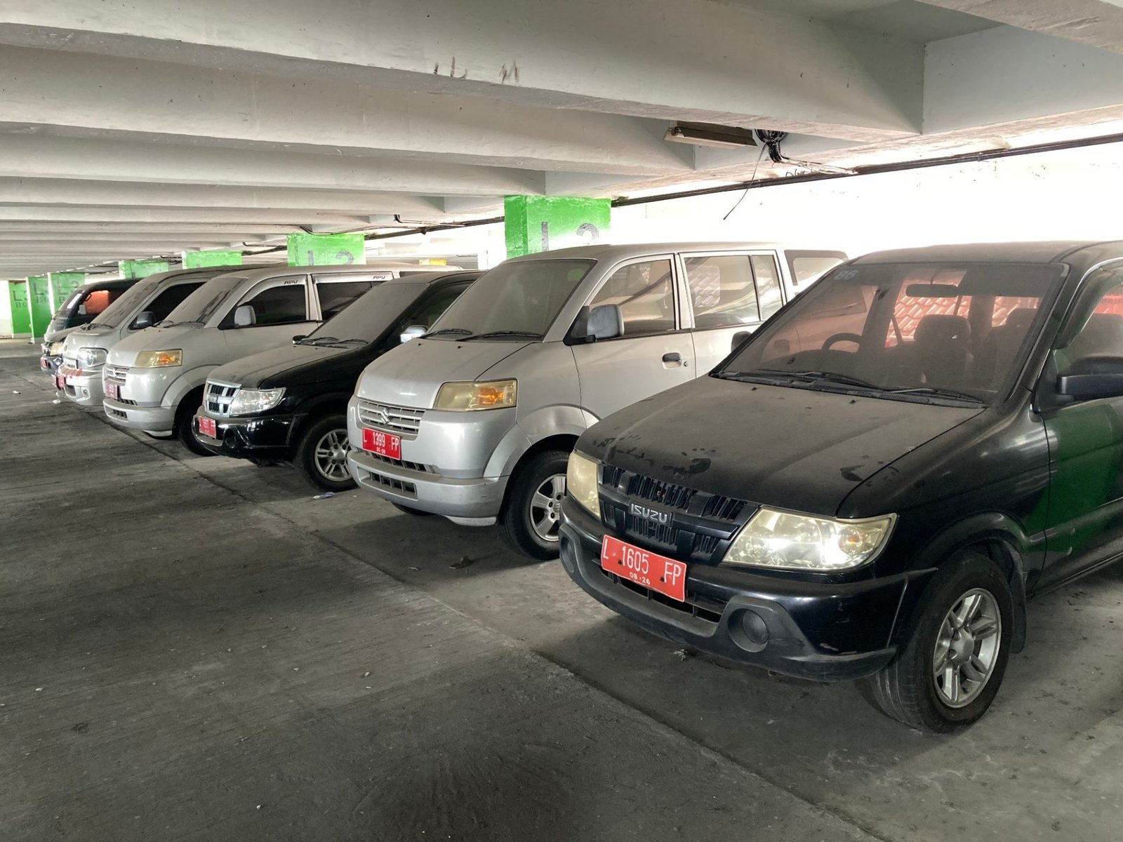 Pemkot Surabaya Lelang 85 Kendaraan Dinas, Targetkan Rp6,3 Miliar dan Efisiensi BBM