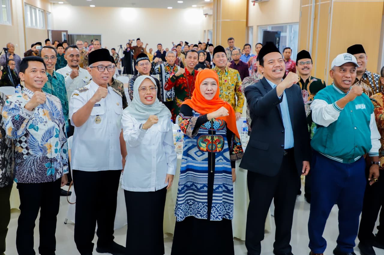 Khofifah Luncurkan Riset Kolaborasi PTN Jatim 2026