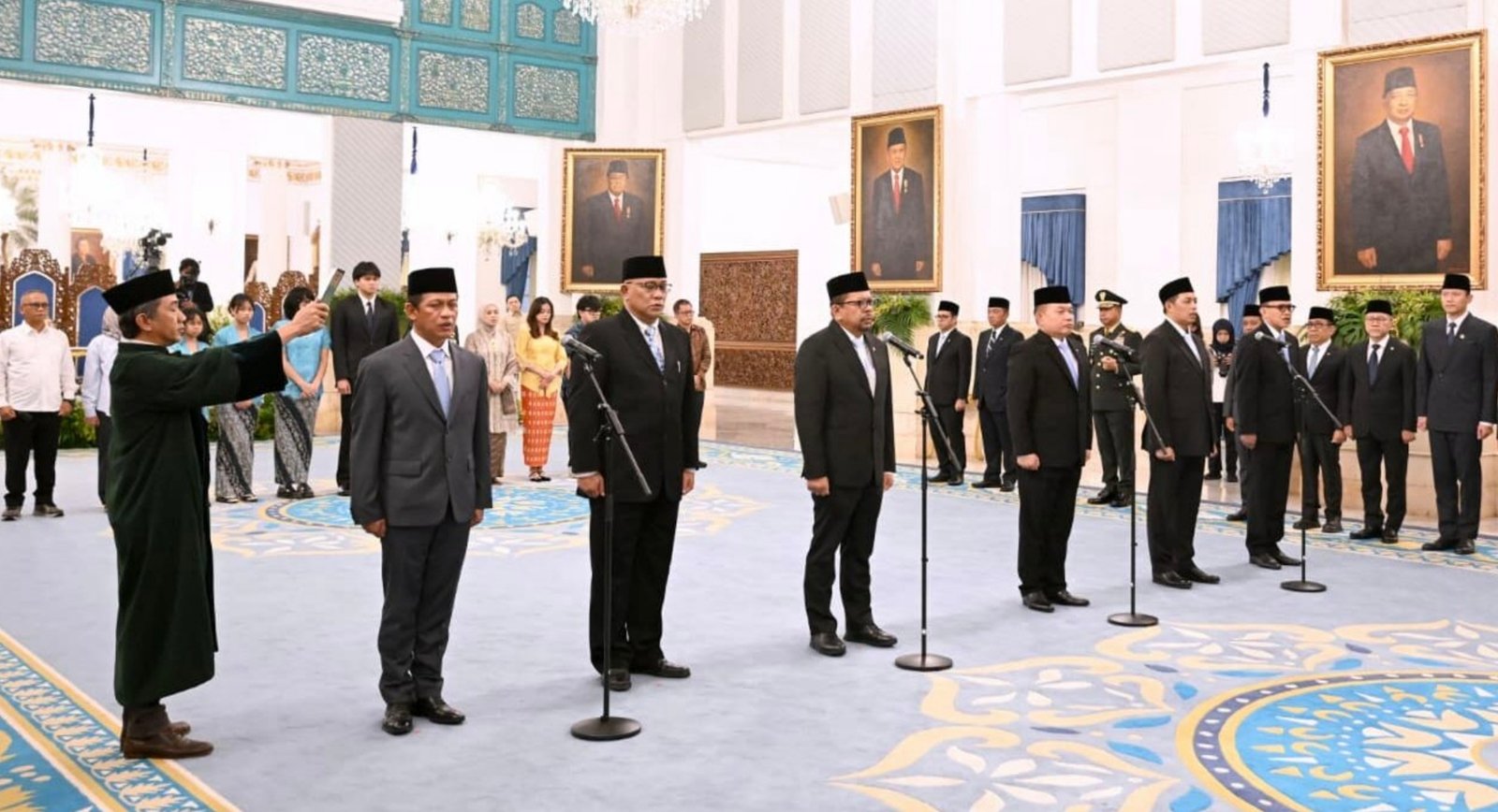 Prabowo Lantik Hanif Faisol Jadi Wamenko Pangan, Jumhur Hidayat Menteri Lingkungan Hidup