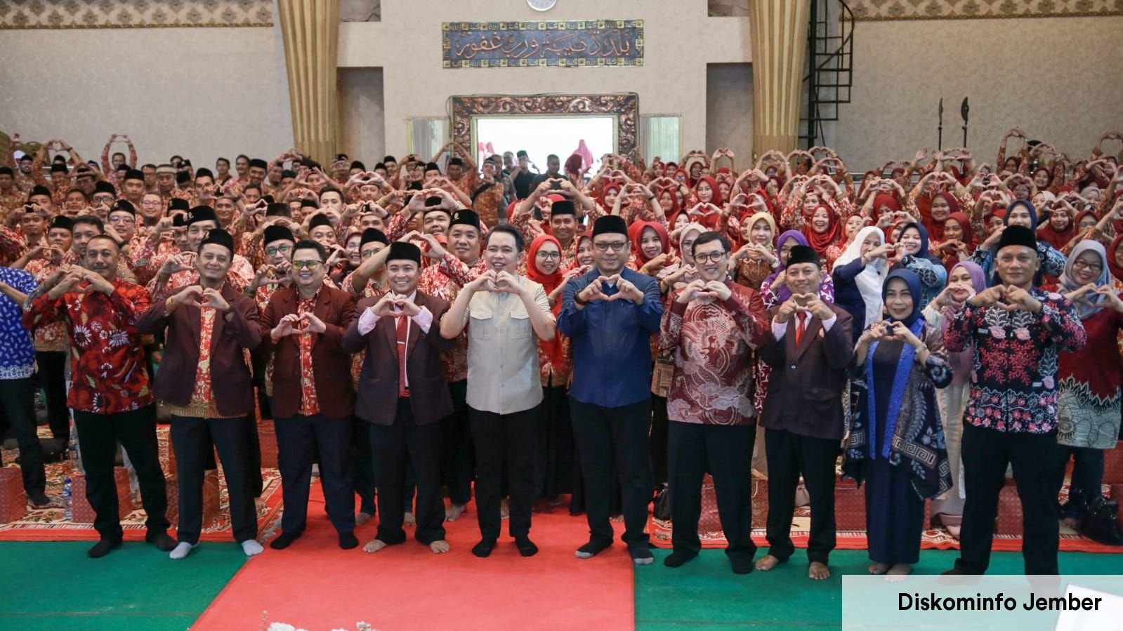 Hadiri Halal bihalal dan HUT PPNI Ke 52 Gus Fawait Perawat Jember Kini Punya Peluang Jadi Kepala Puskesmas