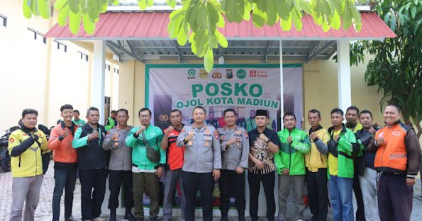 Perkuat Sinergitas, Polres Madiun Kota Resmikan Posko Ojol Kamtibmas