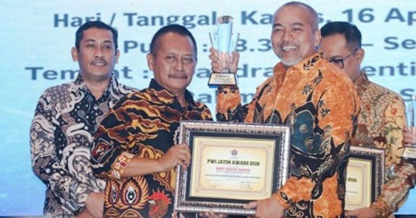 Dua Perwira Polda Jawa Timur Meraih Awards di Puncak HPN 2026 PWI Jatim