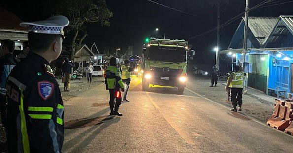 Polres Jember Batasi Kecepatan Kendaraan Berat di Jalur Kasian-Puger