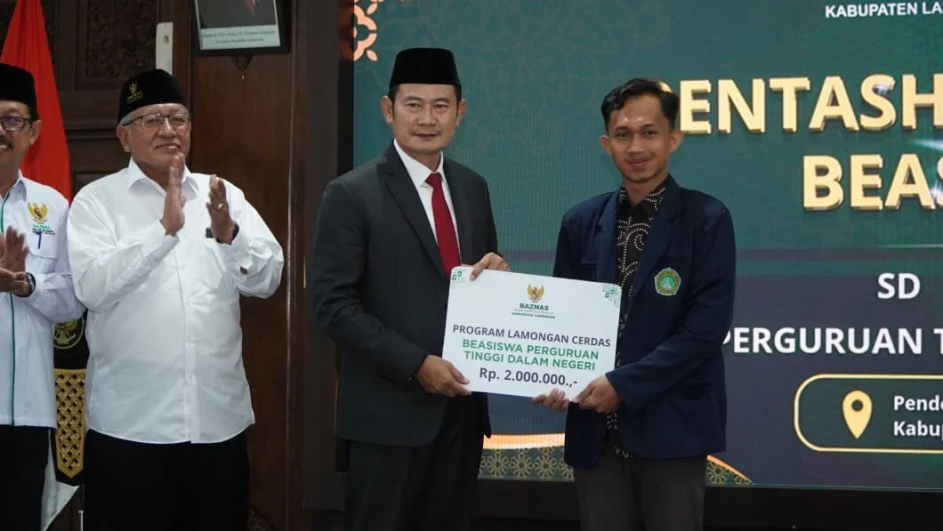 Dukung Generasi Emas Dengan Beasiswa Lamongan Cerdas dan SKSS