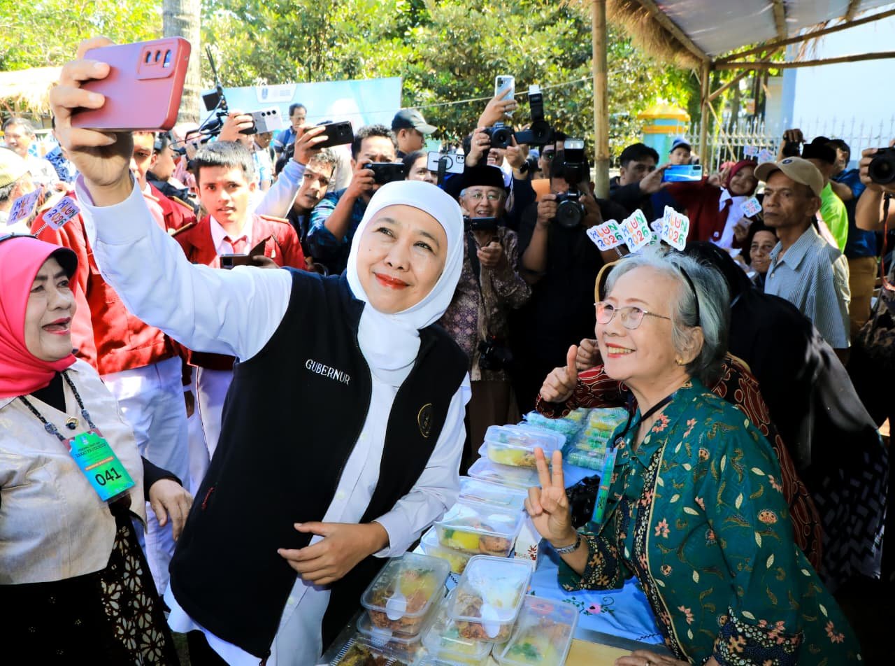 HLUN 2026 di Jatim, Khofifah Ajak Masyarakat Bahagiakan Lansia dan Jaga Hidup Bermartabat