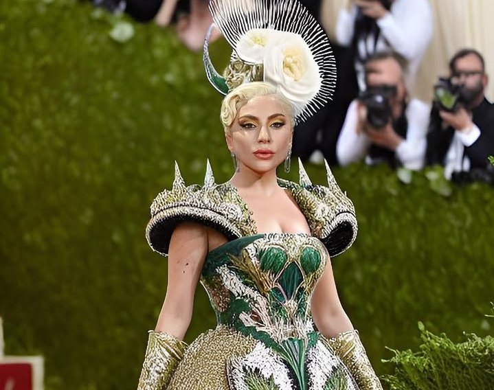 Jeff Bezos Sponsori Met Gala, Figur Kondang Hollywood Tolak Hadir