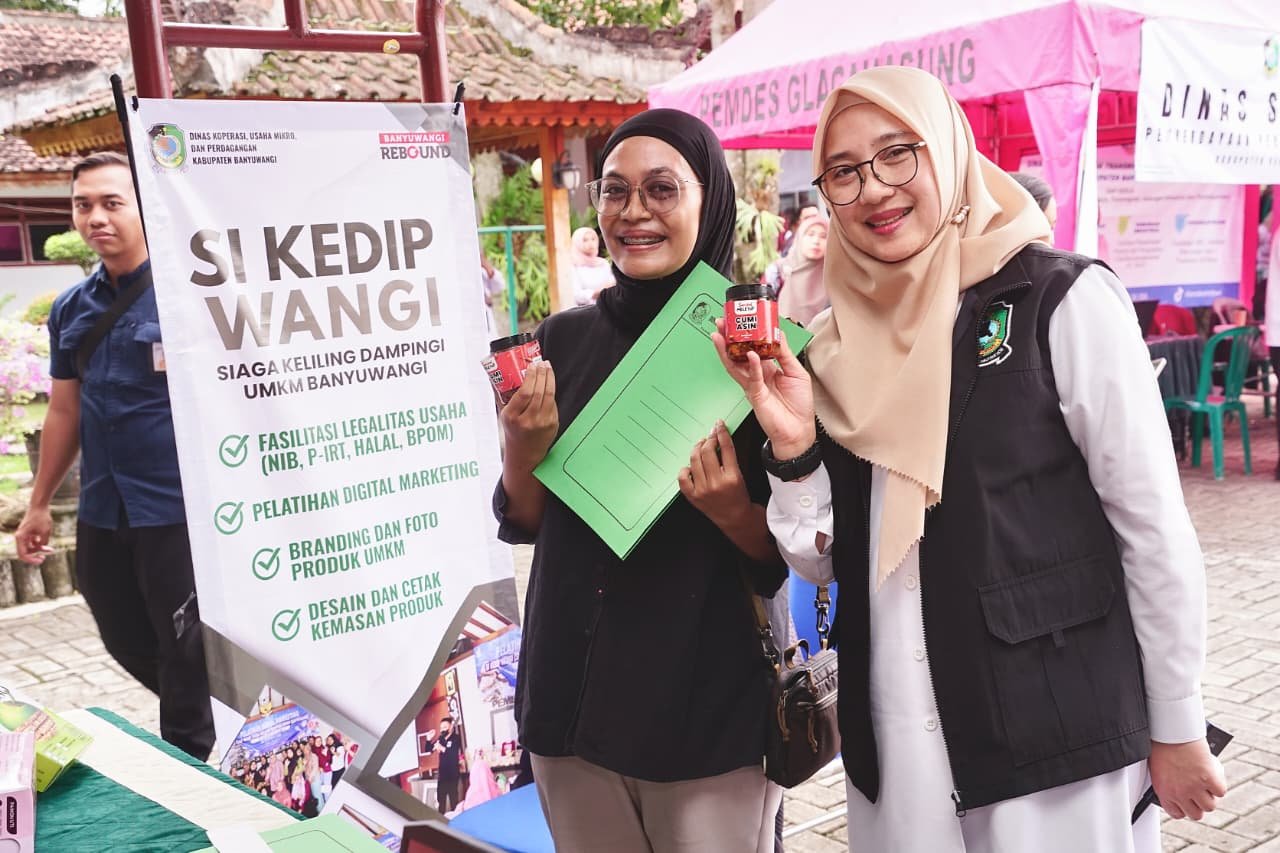Perkuat UMKM, Banyuwangi Fasilitasi Pengurusan Legalitas Usaha dan Produk Keliling Desa
