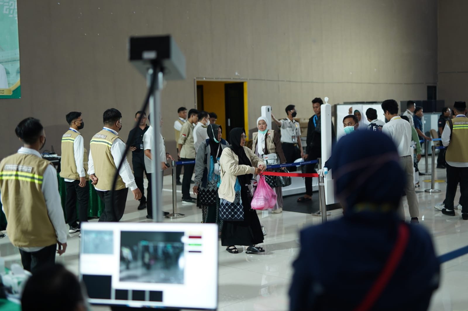 Debarkasi Surabaya Sudah Pulangkan 3.791 Jamaah Haji, Pemulangan 10 Kloter Berjalan Lancar