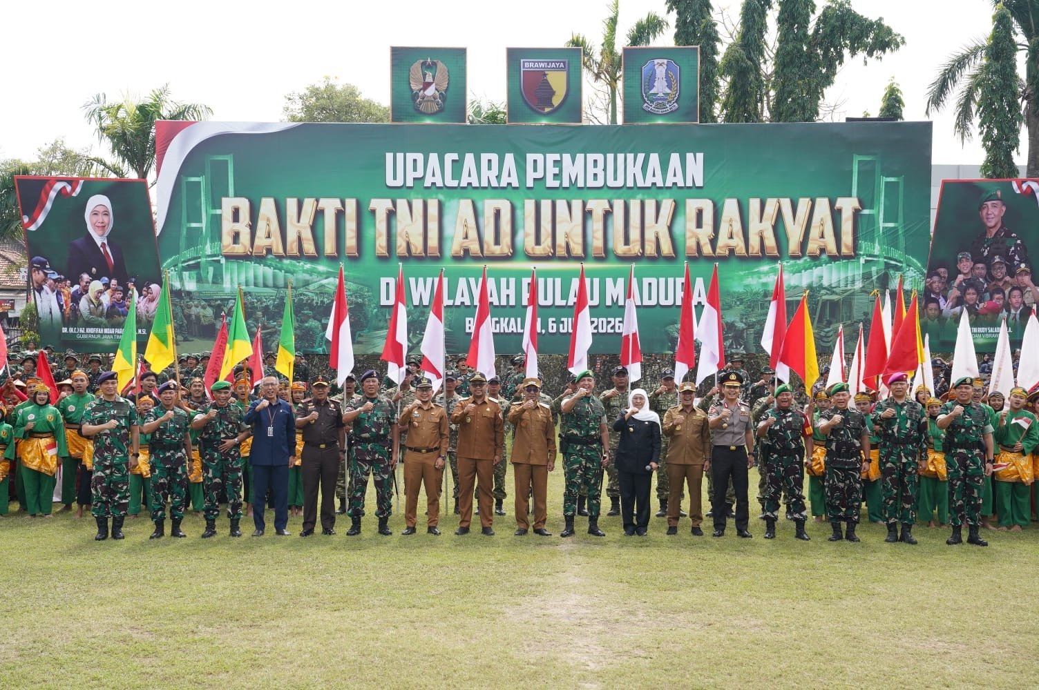 Madura Jadi Pusat Pengabdian TNI AD, Danrem Bhaskara Jaya Hadiri Upacara Pembukaan Bakti TNI AD untuk Rakyat