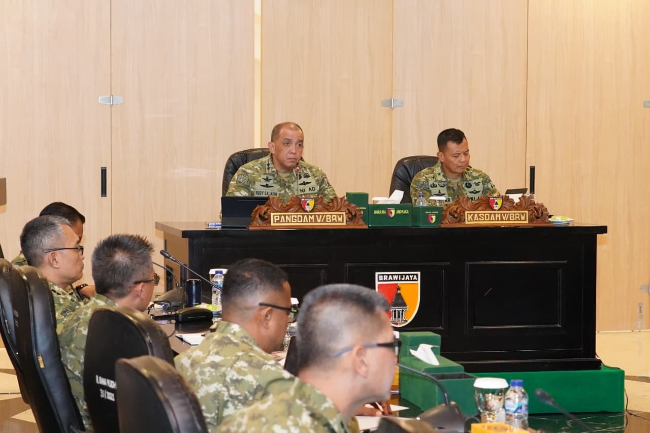 Paparan Progres Penyiapan MA dan Site Plan Pembangunan Brigif TP dan Yonif TP Tahap IV Dipimpin Pangdam V/Brawijaya