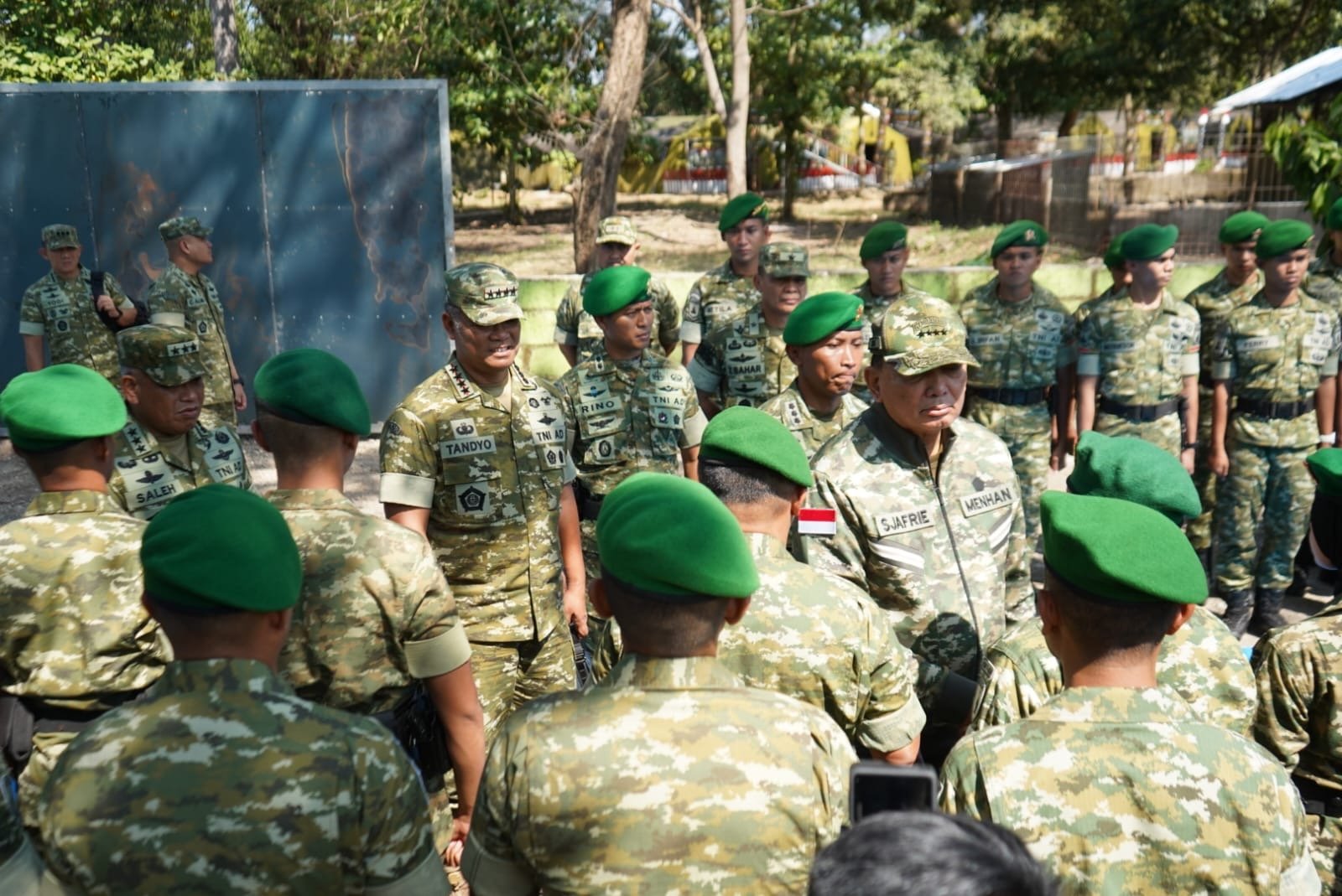 Tinjau Pembangunan Brigif TP 33/NS dan Yonif TP 885/BP di Bojonegoro, Menhan RI Tekankan Kesiapan Infrastruktur Pertahanan