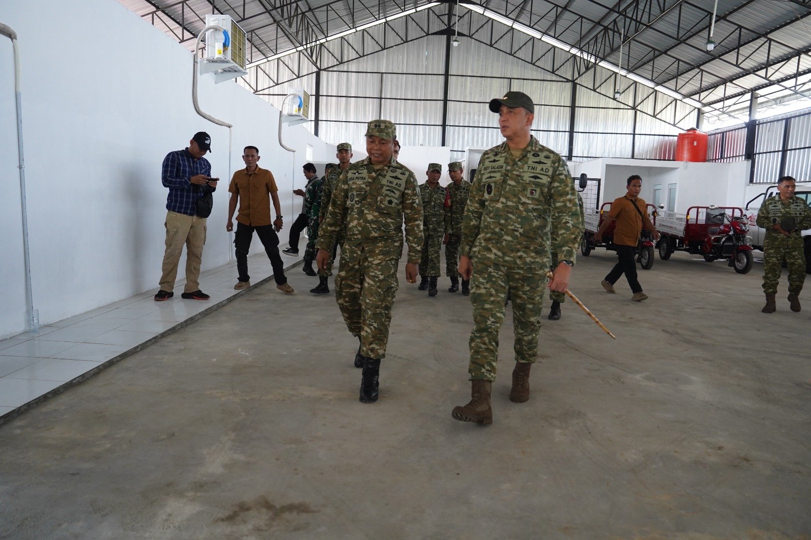 Pangdam V/Brawijaya Tinjau KDKMP Bulakrejo Madiun, Perkuat Sinergi TNI dalam Pembangunan Ekonomi Desa Daerah