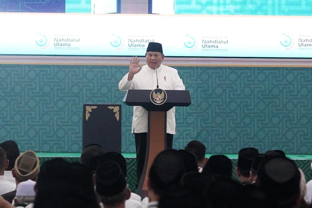 Sinergi Kebangsaan: Pangdam V/Brawijaya Dampingi Presiden Prabowo Tutup Muktamar NU ke-35 di Jombang