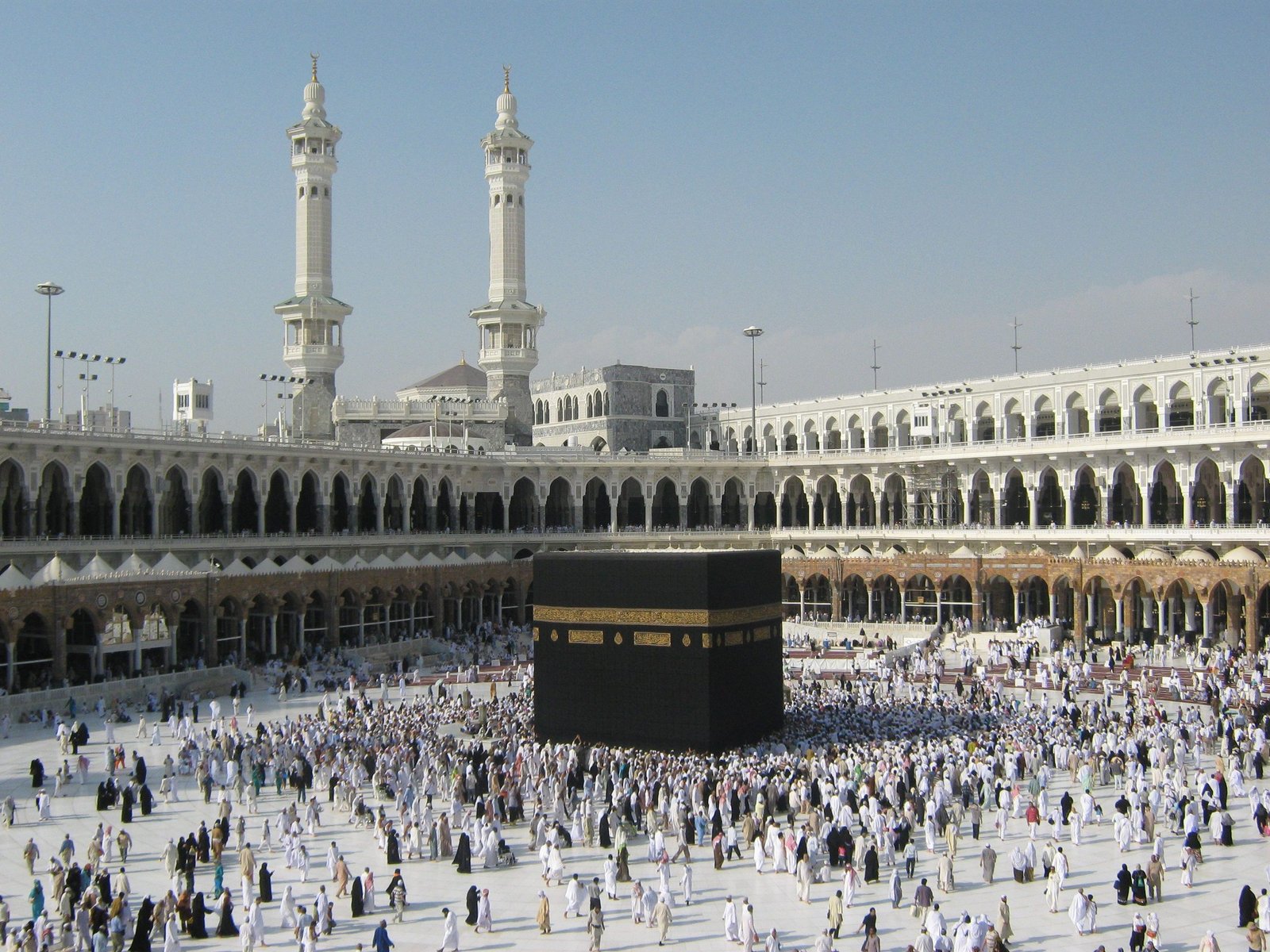 49 Ribu Jemaah Umrah asal Indonesia Dipastikan Aman, Kemlu RI: KJRI Jeddah Pantau 24 Jam